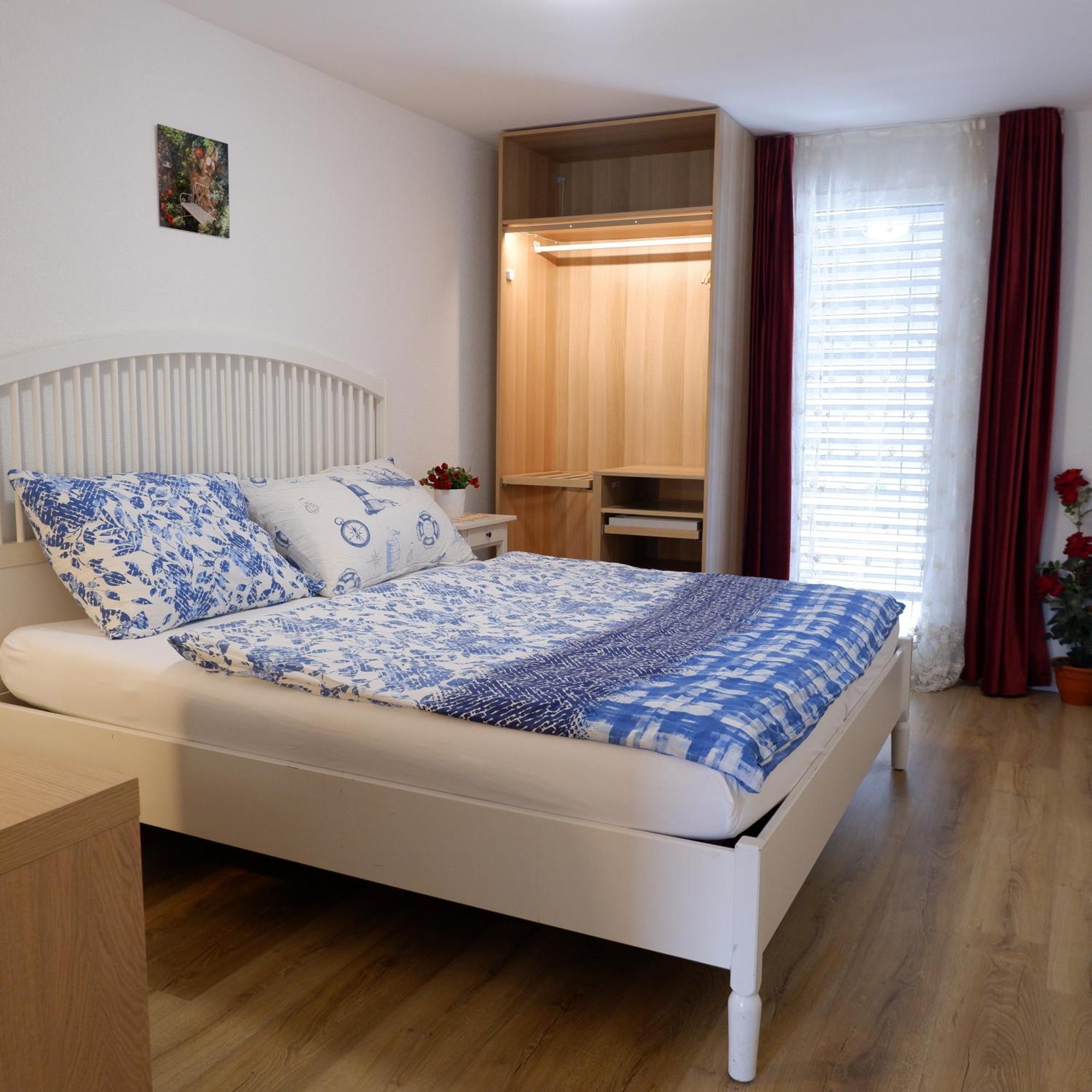 The Golf Apartments Entrelagos Exterior foto